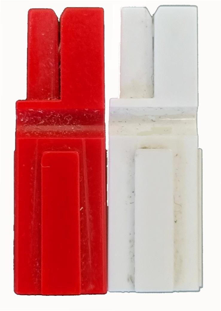 F7957W — Pair of Adult Radiopaque Lead Out multifunction pads for Cardiac Science devices